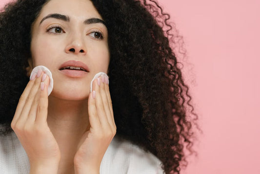 The 10 Best Cleansing Wipes in the UK for 2026: Tested for Skin & Planet